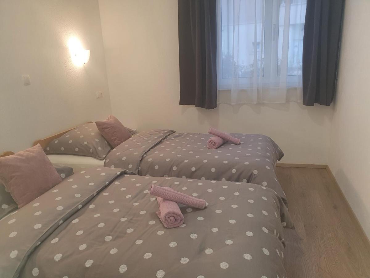 Apartment Rados Dugopolje Ngoại thất bức ảnh